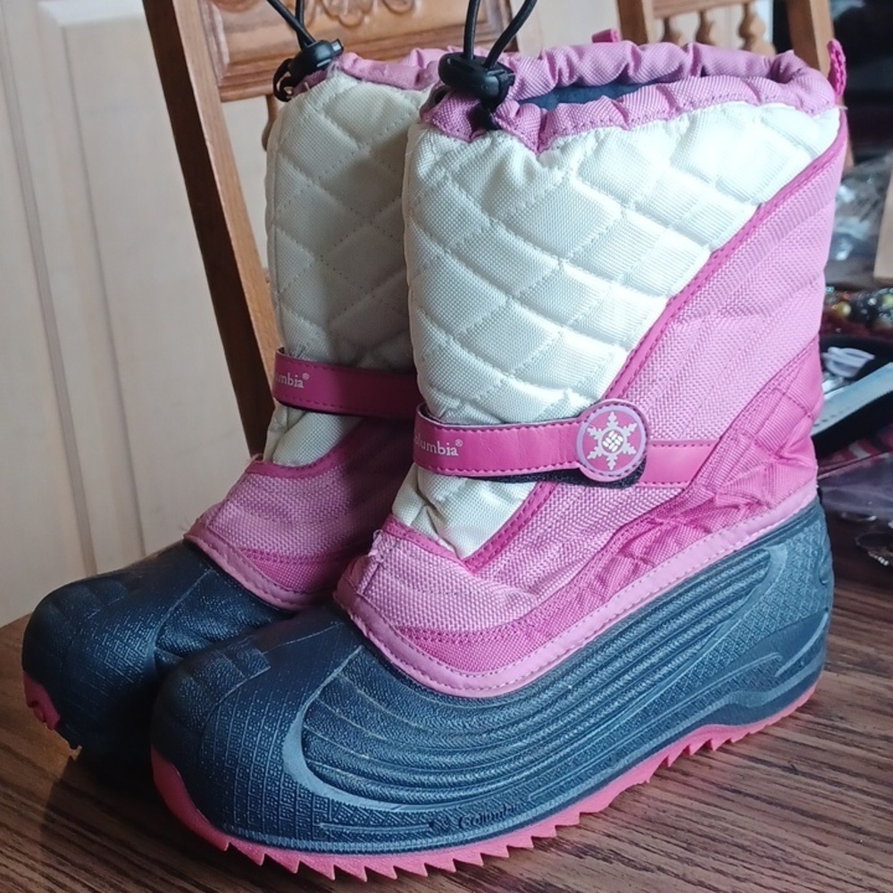 Columbia Boots Kids Girls 6 Pink white Pull On Winter Insulated/Women's 7.5